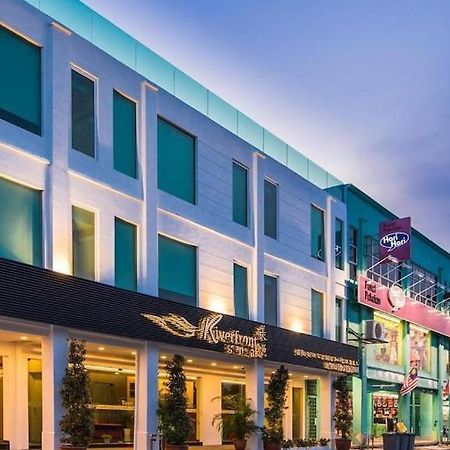 Riverfront Boutique Hotel Malacca Exterior photo